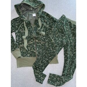 Cabi Women Green Camo Floral Zip Hoodie and Leggings Lounge Set Small 4030 4032